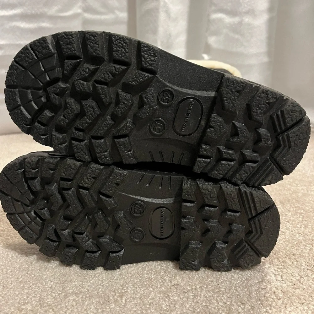 Burberry Black and Cream Kids Rain & Snow Boots